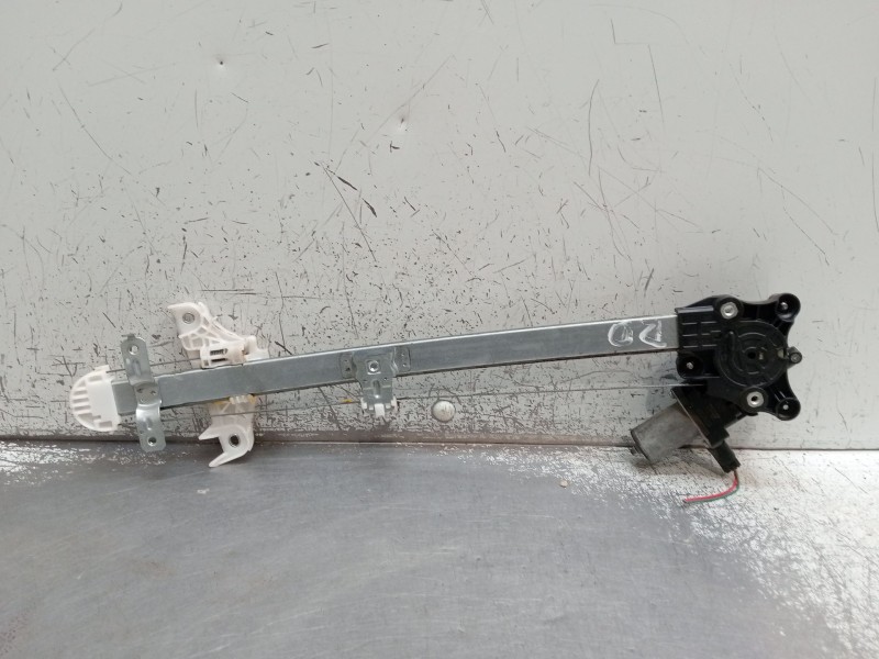 Recambio de elevalunas delantero derecho para suzuki ignis (/mf) gle referencia OEM IAM 8353064P00 2621006340 2018