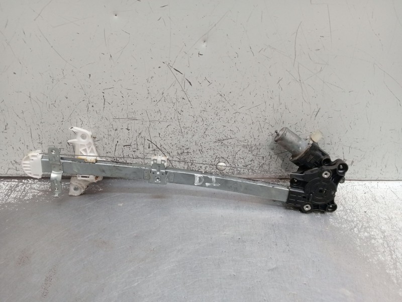 Recambio de elevalunas delantero izquierdo para suzuki ignis (/mf) gle referencia OEM IAM 8346065P00 2621006080 2018