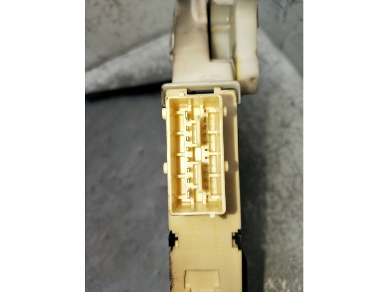 Recambio de elevalunas delantero izquierdo para citroën c4 coupé (la_) 1.6 16v referencia OEM IAM 996385102 3P 2004