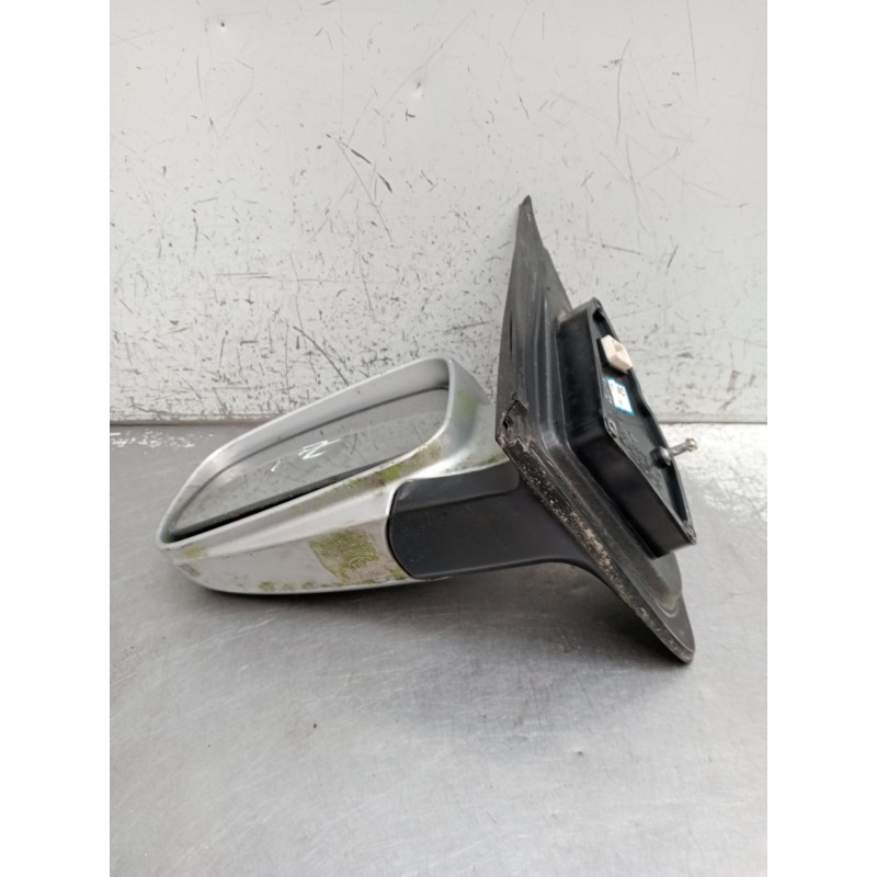 Recambio de retrovisor izquierdo para kia sorento i (jc) 2.5 crdi referencia OEM IAM  ELÉCTRICO 2006