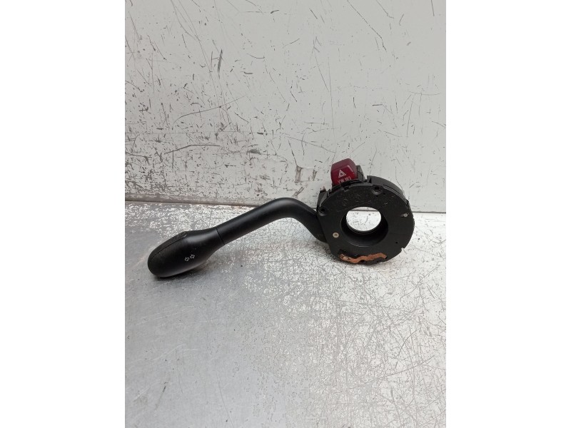 Recambio de mando luces para seat ibiza ii (6k1) 1.6 i referencia OEM IAM   1993