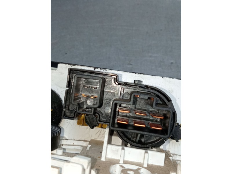 Recambio de mando calefaccion / aire acondicionado para suzuki jimny todo terreno, cerrada (sn, jb_) 1.5 ddis 4x4 referencia OEM