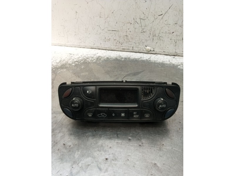 Recambio de mando calefaccion / aire acondicionado para mercedes-benz clase c (w203) c 220 cdi (203.006) referencia OEM IAM 2038
