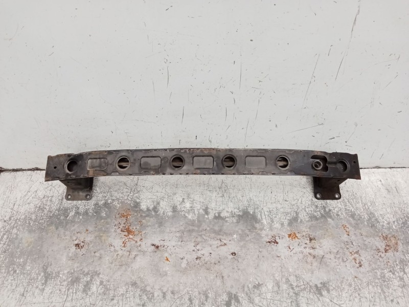 Recambio de refuerzo paragolpes trasero para audi a3 sportback (8va) ambiente referencia OEM IAM   
