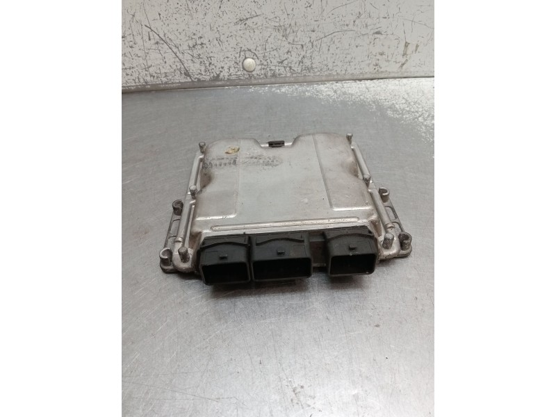 Recambio de centralita motor uce para citroën xsara picasso (n68) 2.0 hdi referencia OEM IAM 0281011084 9647693180 964093868 28F