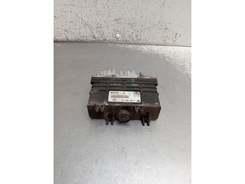 Recambio de centralita motor uce para seat ibiza ii (6k1) 1.6 i referencia OEM IAM 0261203346 032906026F 1993