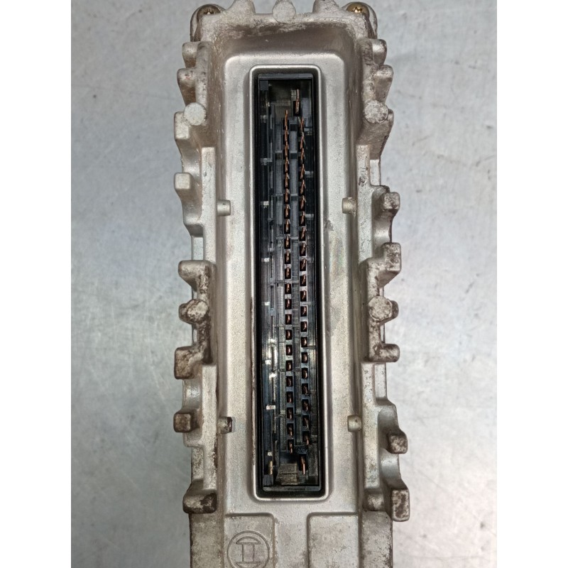 Recambio de centralita motor uce para seat ibiza ii (6k1) 1.6 i referencia OEM IAM 0261203346 032906026F 1993