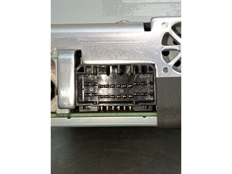 Recambio de sistema audio / radio cd para suzuki jimny todo terreno, cerrada (sn, jb_) 1.5 ddis 4x4 referencia OEM IAM 3910176J8