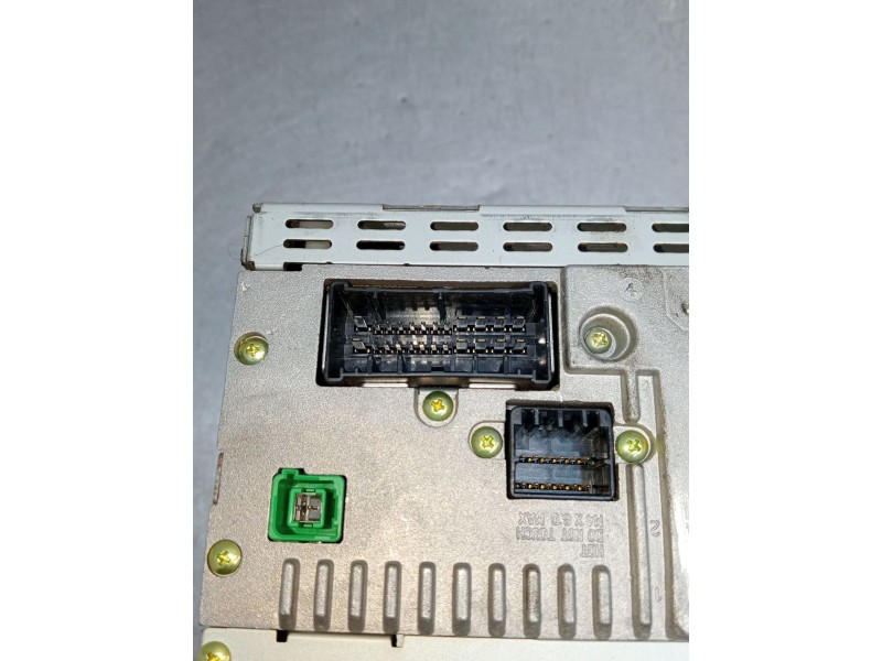 Recambio de sistema audio / radio cd para kia sorento i (jc) 2.5 crdi referencia OEM IAM LAN8660EK  2006