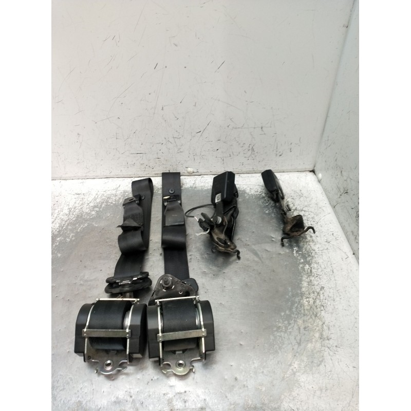 Recambio de juego cinturones trasero para renault megane iii hatchback (bz0/1_, b3_) 1.5 dci (bz09, bz0d, bz1w, bz29, bz14) refe