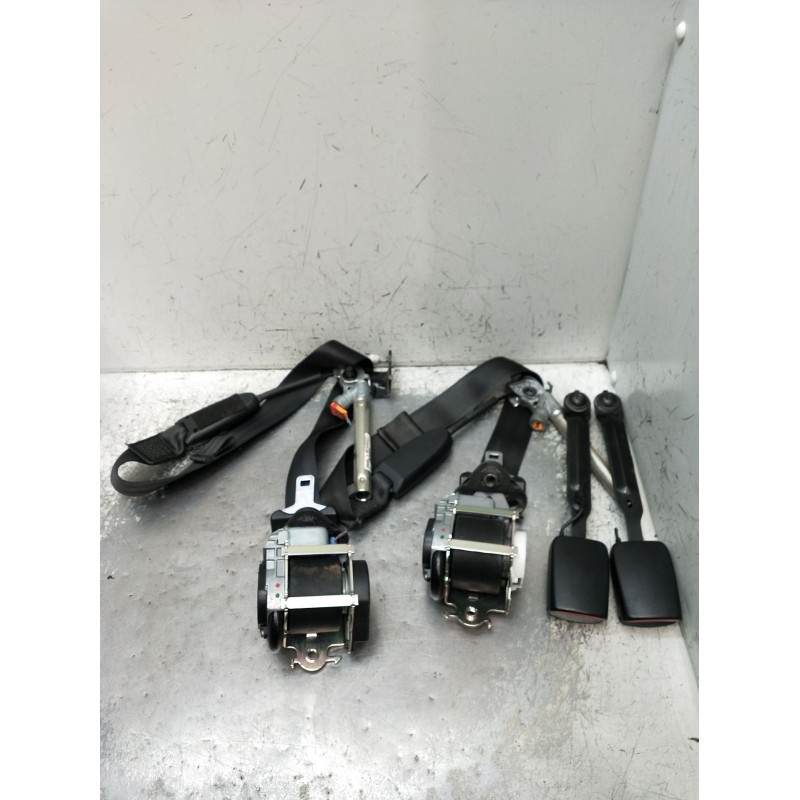 Recambio de juego cinturones delantero para renault megane iii hatchback (bz0/1_, b3_) 1.5 dci (bz09, bz0d, bz1w, bz29, bz14) re