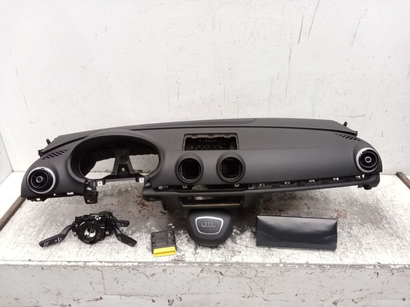 Recambio de kit airbag para audi a3 sportback (8va) ambiente referencia OEM IAM   