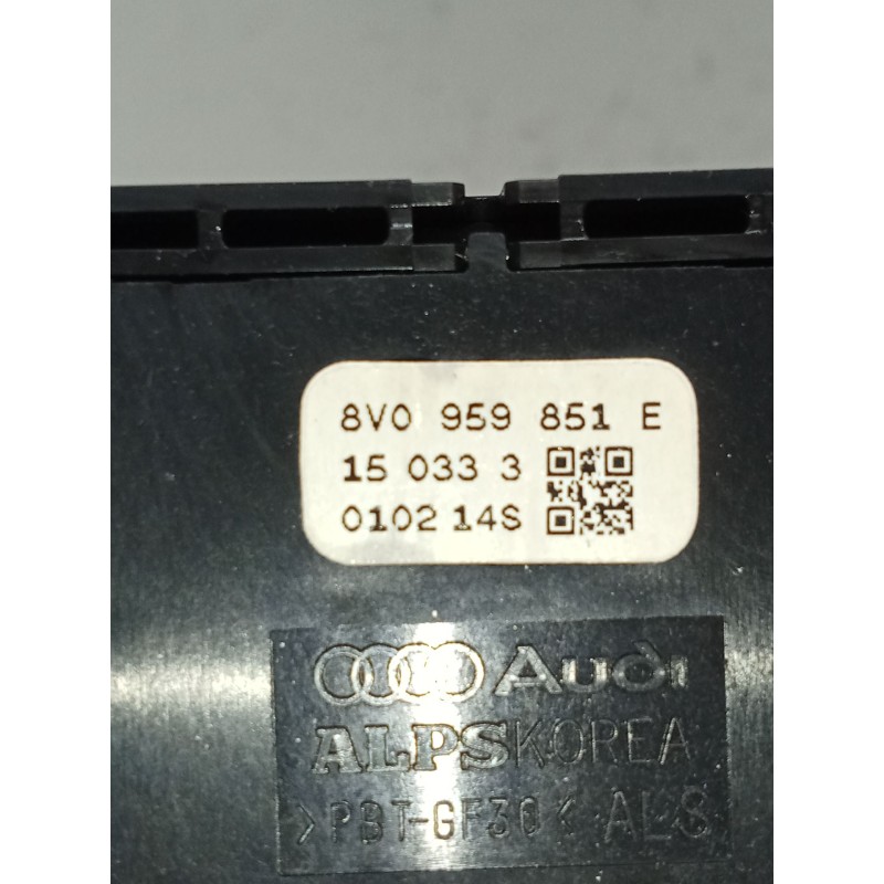 Recambio de mando elevalunas delantero izquierdo para audi a3 sportback (8va) ambiente referencia OEM IAM 8V0959851E 150333 0102