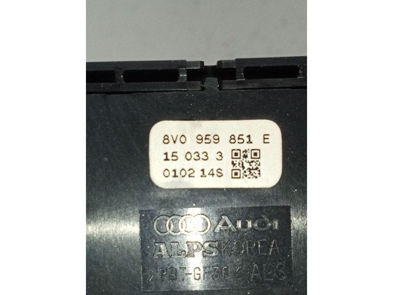 Recambio de mando elevalunas delantero izquierdo para audi a3 sportback (8va) ambiente referencia OEM IAM 8V0959851E 150333 0102