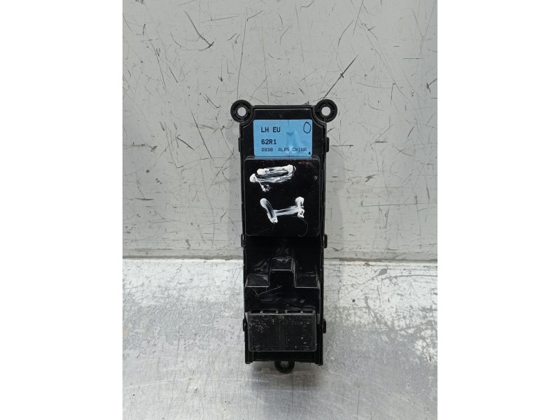 Recambio de mando elevalunas delantero izquierdo para suzuki ignis (/mf) gle referencia OEM IAM 62R10938  2018 5P