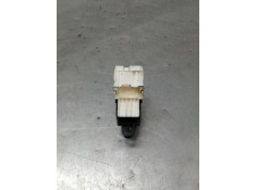 Recambio de mando elevalunas delantero derecho para suzuki ignis (/mf) gle referencia OEM IAM 18317R  2018 5P 2