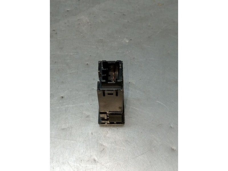 Recambio de mando multifuncion para suzuki ignis (/mf) gle referencia OEM IAM SP241202 ASIENTO CALEFACTABLE 2018