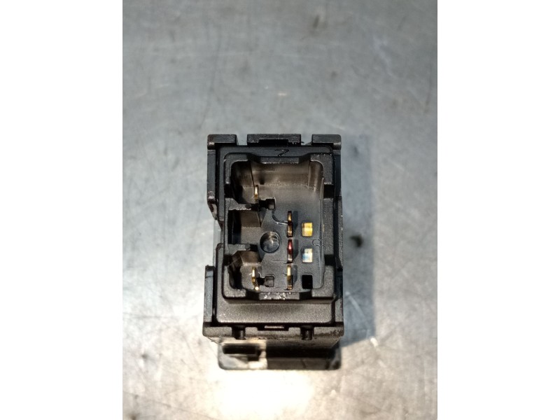 Recambio de mando multifuncion para suzuki ignis (/mf) gle referencia OEM IAM SP241202 ASIENTO CALEFACTABLE 2018