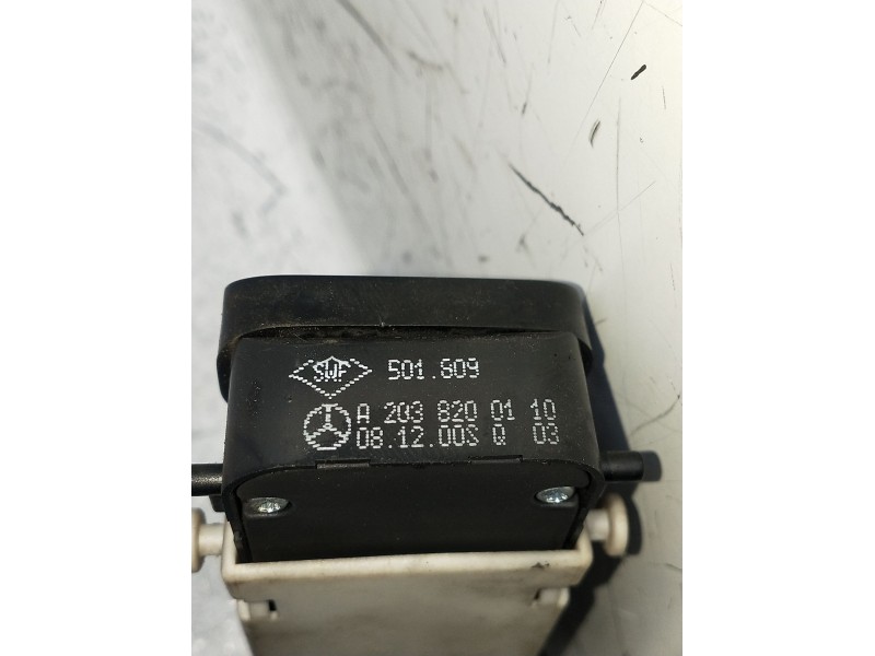 Recambio de mando elevalunas delantero izquierdo para mercedes-benz clase c (w203) c 220 cdi (203.006) referencia OEM IAM A20382