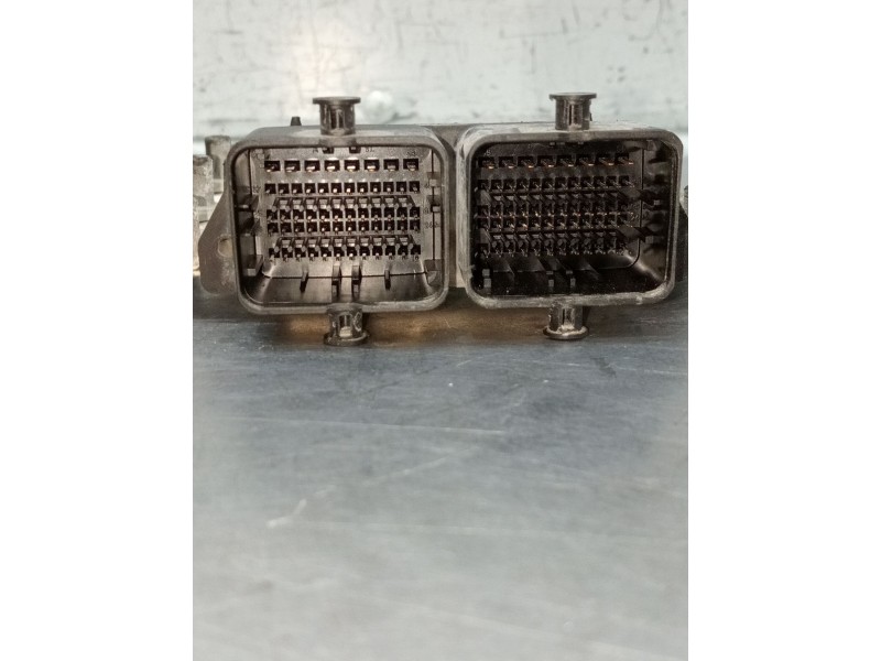 Recambio de centralita motor uce para suzuki ignis (/mf) gle referencia OEM IAM 0261S12369 3391081P00 1039S89015 2018