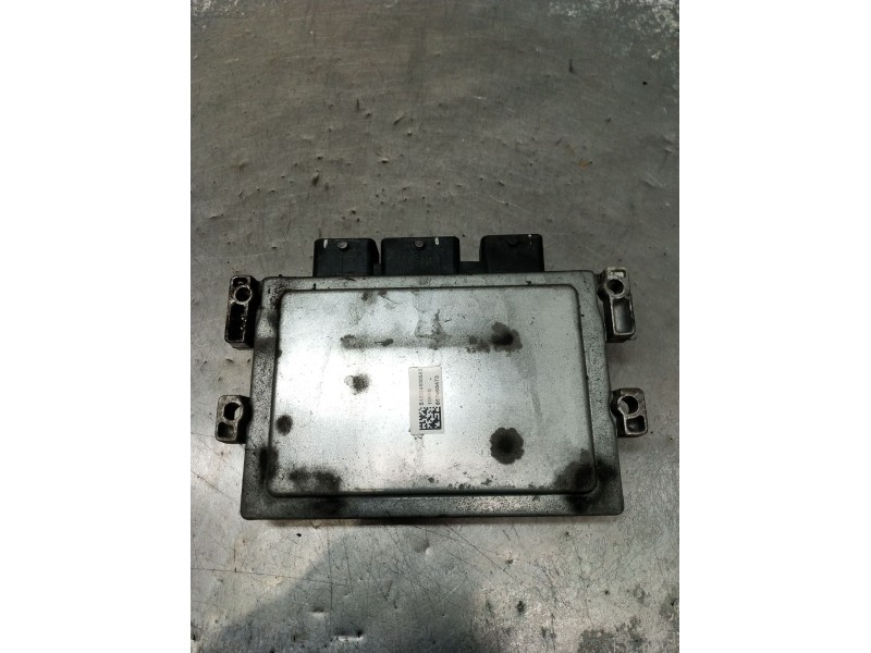 Recambio de centralita motor uce para renault clio ii (bb_, cb_) 1.2 16v (bb05, bb0w, bb11, bb27, bb2t, bb2u, bb2v, cb05,... ref