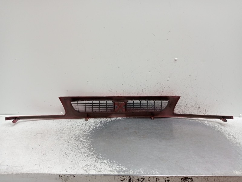 Recambio de rejilla delantera para seat ibiza ii (6k1) 1.6 i referencia OEM IAM   1993