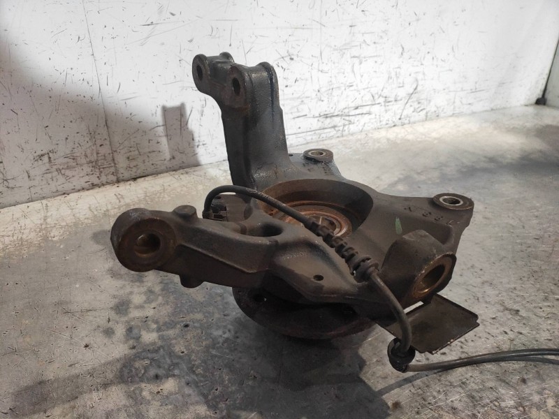 Recambio de mangueta delantera izquierda para renault scenic iii authentique referencia OEM IAM   