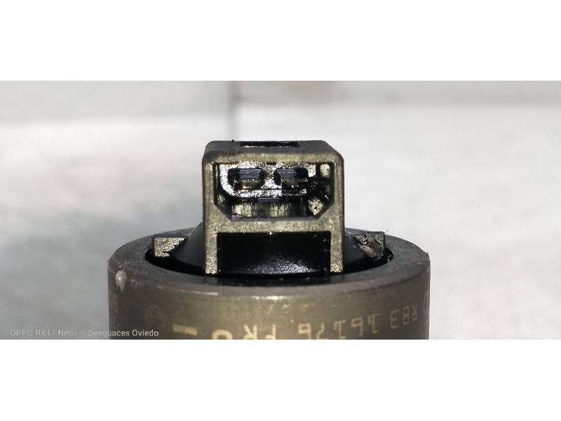 Recambio de inyector para volkswagen golf iv berlina (1j1) highline referencia OEM IAM 0414720007 038130073F 