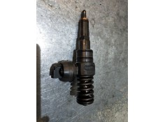 Recambio de inyector para skoda superb (3u4) classic referencia OEM IAM 038130073AG 0414720215 BOSCH