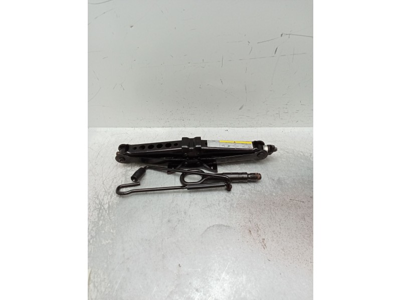 Recambio de gato para audi a3 sportback (8va) ambiente referencia OEM IAM   