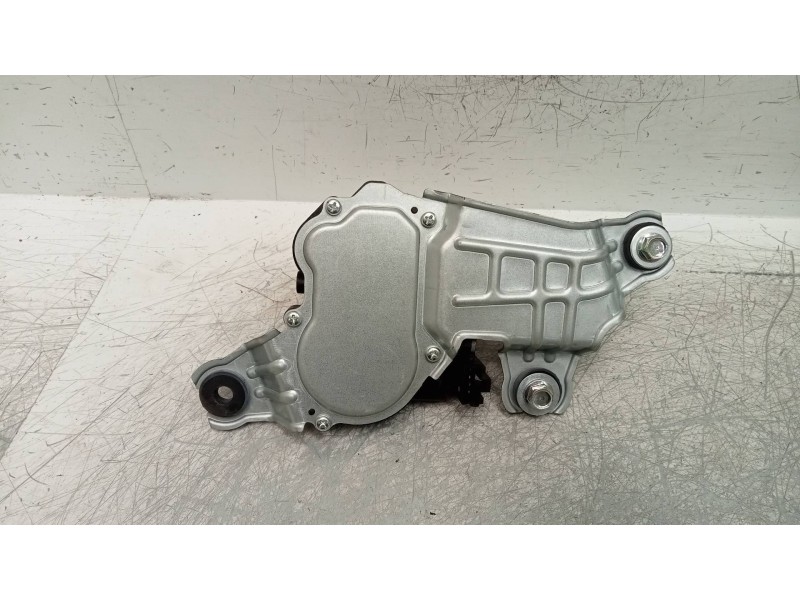 Recambio de motor limpia trasero para ssangyong tivoli 1.6 turbodiesel cat referencia OEM IAM   