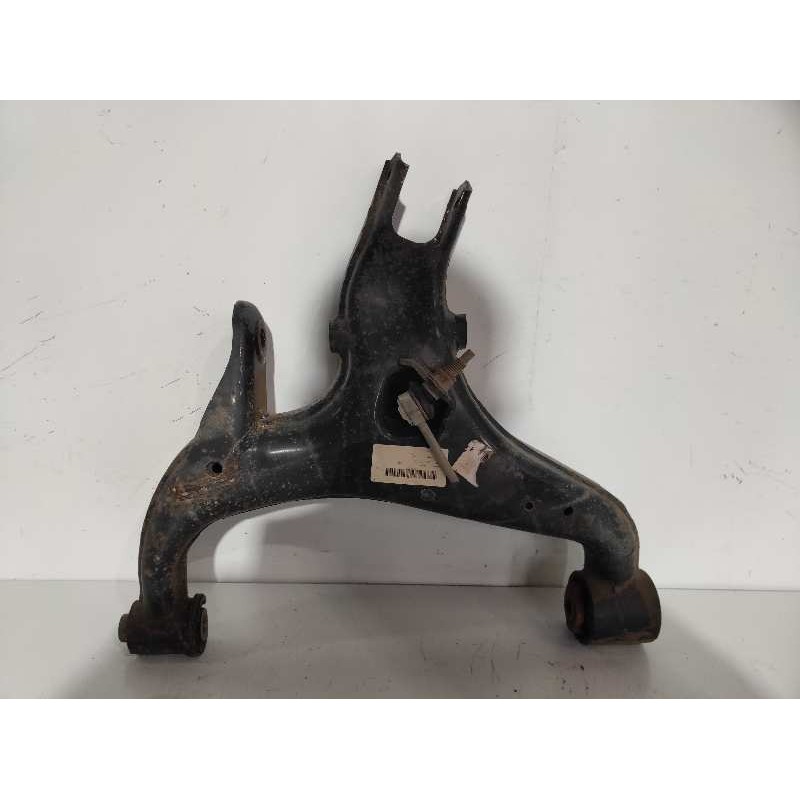 Recambio de brazo suspension inferior trasero izquierdo para land rover discovery v6 td se referencia OEM IAM   LR051623