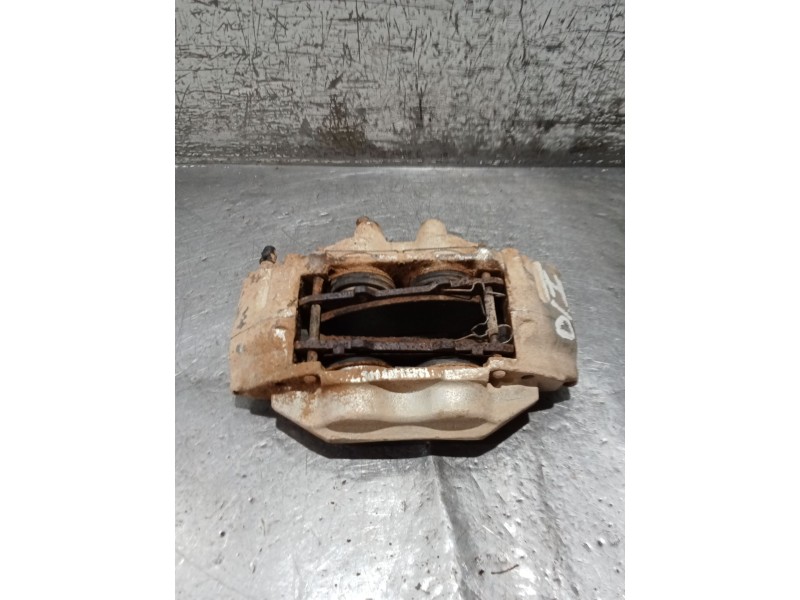 Recambio de pinza freno delantera izquierda para toyota hilux vii pick-up (_n1_, _n2_, _n3_) 2.5 d-4d (kun15, kun35) referencia 