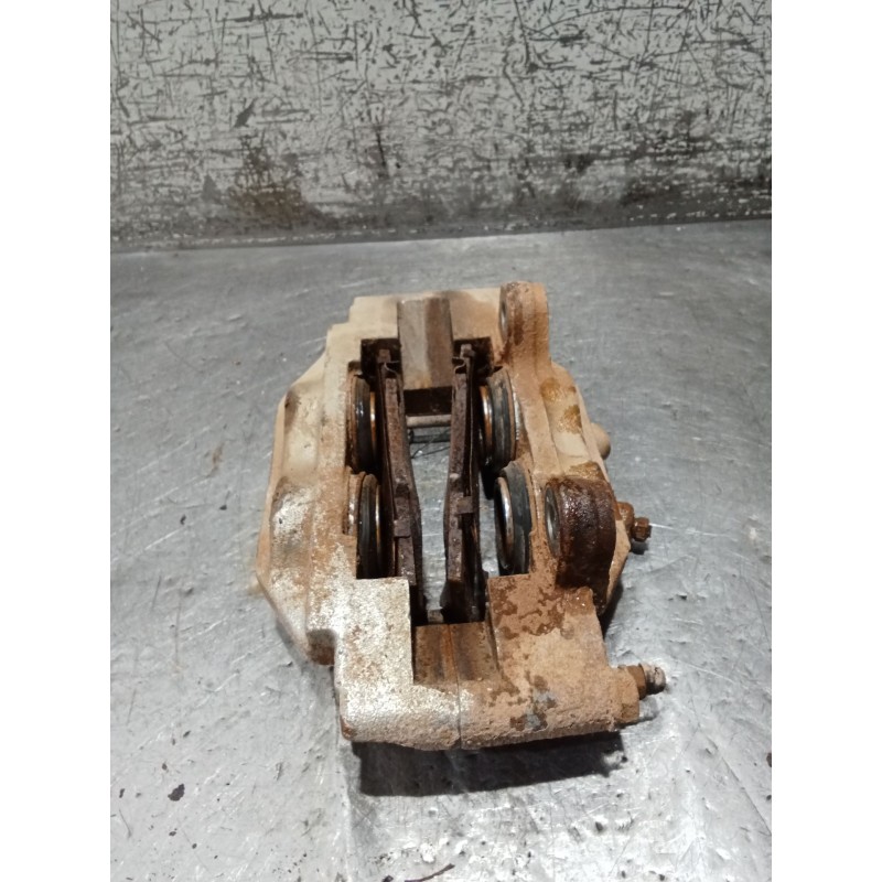 Recambio de pinza freno delantera izquierda para toyota hilux vii pick-up (_n1_, _n2_, _n3_) 2.5 d-4d (kun15, kun35) referencia 