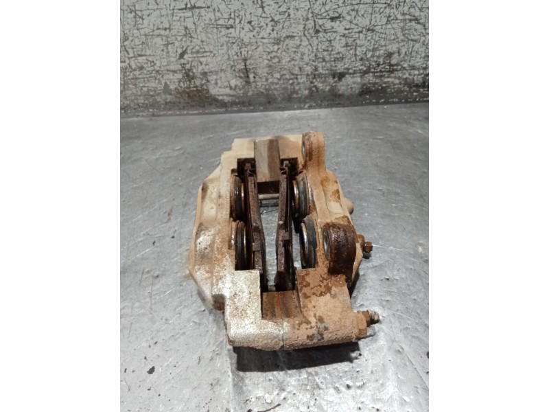 Recambio de pinza freno delantera izquierda para toyota hilux vii pick-up (_n1_, _n2_, _n3_) 2.5 d-4d (kun15, kun35) referencia 