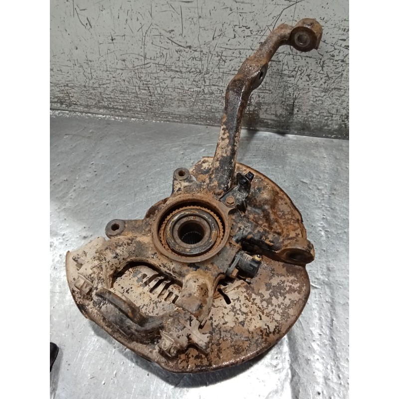Recambio de mangueta delantera izquierda para toyota hilux vii pick-up (_n1_, _n2_, _n3_) 2.5 d-4d (kun15, kun35) referencia OEM