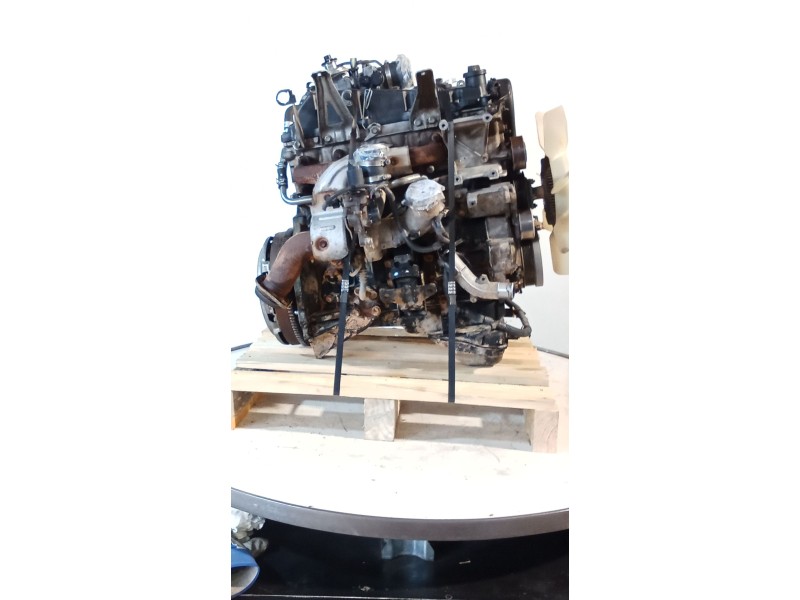 Recambio de motor completo para toyota hilux vii pick-up (_n1_, _n2_, _n3_) 2.5 d-4d (kun15, kun35) referencia OEM IAM 2KD DENSO