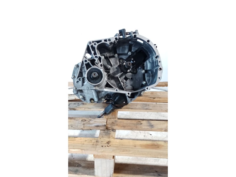 Recambio de caja cambios para renault megane i classic (la0/1_) 1.9 dci (la05, la1f) referencia OEM IAM JC5107 5V C268476