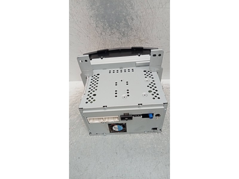 Recambio de sistema navegacion gps para ssangyong tivoli 1.6 turbodiesel cat referencia OEM IAM 8920035040  