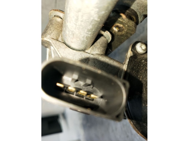 Recambio de motor limpia delantero para bmw 5 (e60) 520 d referencia OEM IAM   2003