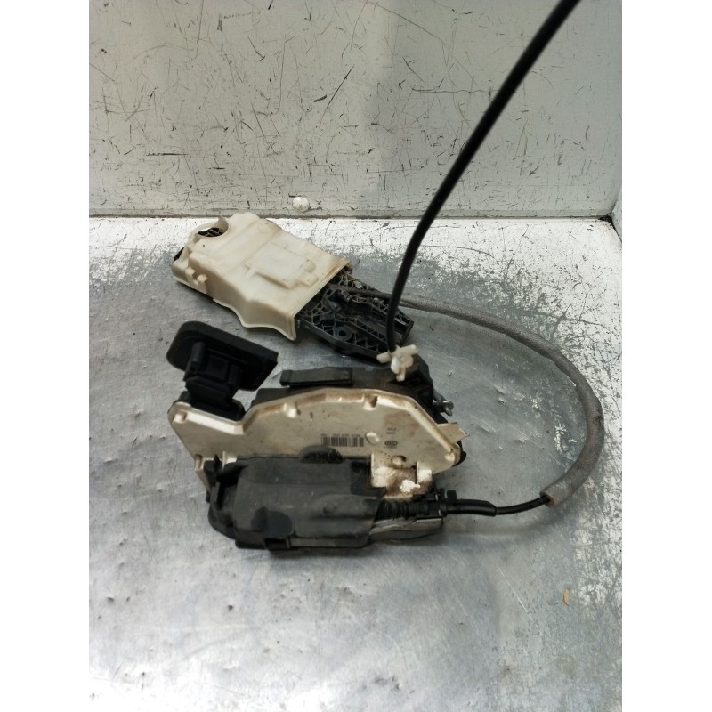 Recambio de motor cierre centralizado trasero derecho para skoda rapid (nh3, nk3, nk6) 1.6 tdi referencia OEM IAM 06E5E0839016A 