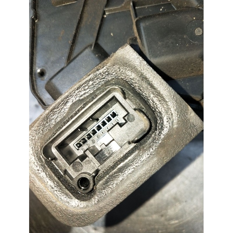 Recambio de motor cierre centralizado trasero derecho para skoda rapid (nh3, nk3, nk6) 1.6 tdi referencia OEM IAM 06E5E0839016A 