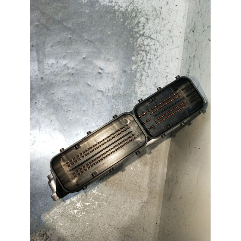 Recambio de centralita motor uce para bmw 5 (e60) 520 d referencia OEM IAM 0281012754 779985502 1039S11317 2003