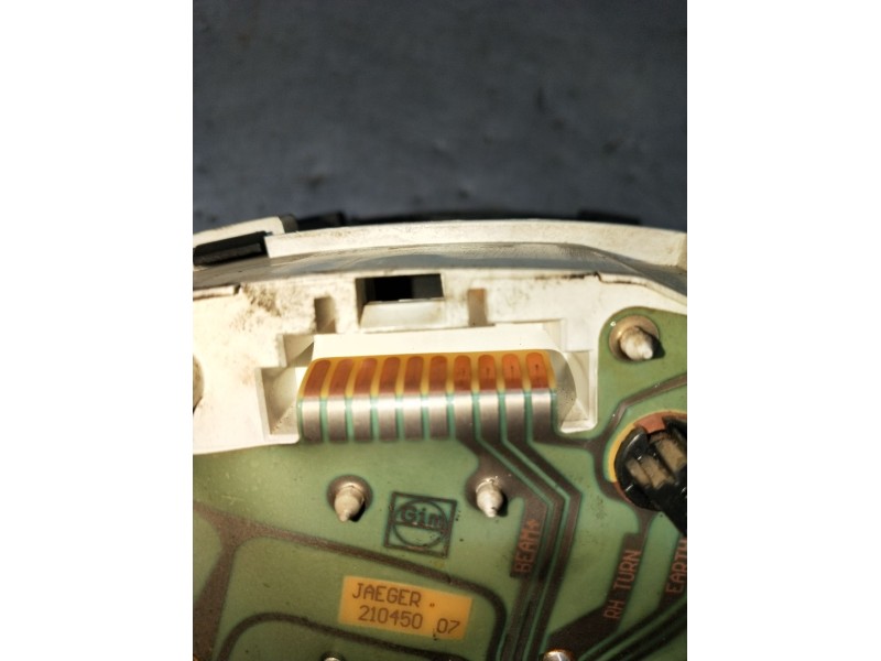 Recambio de cuadro instrumentos para suzuki vitara (et, ta, td) 1.9 d a las 4 ruedas (se 419td) referencia OEM IAM   1997