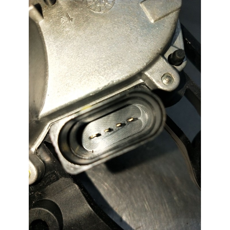 Recambio de motor limpia trasero para skoda rapid (nh3, nk3, nk6) 1.6 tdi referencia OEM IAM W000032446 5E5955711 2012