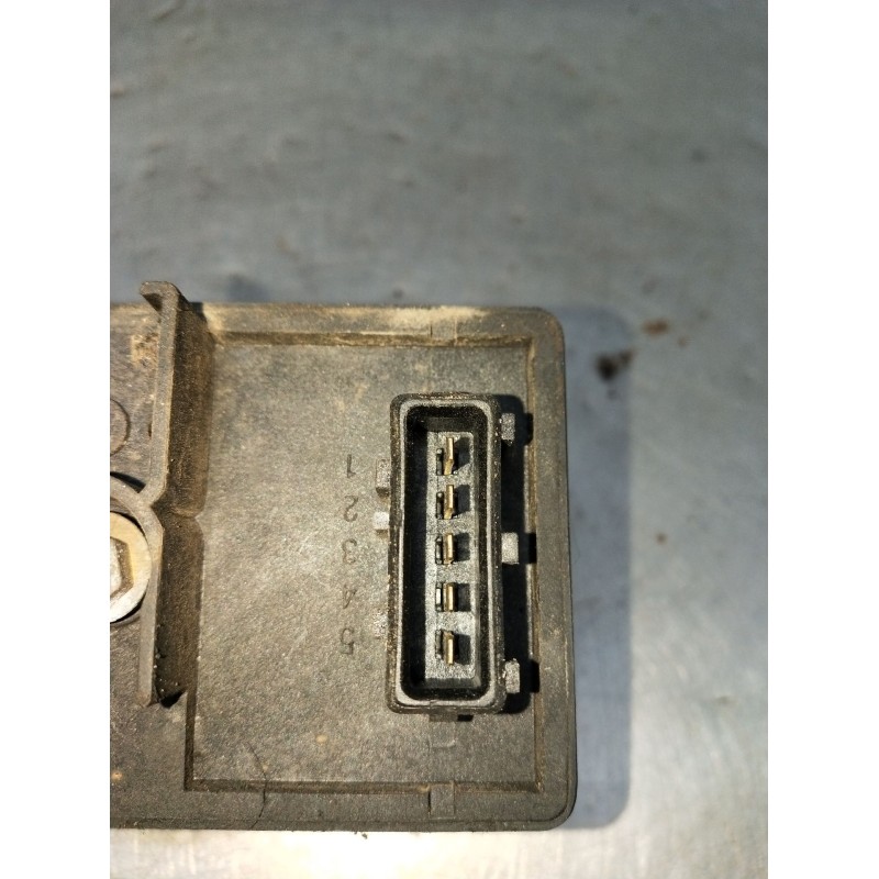 Recambio de caja precalentamiento para suzuki vitara (et, ta, td) 1.9 d a las 4 ruedas (se 419td) referencia OEM IAM 0281003005 