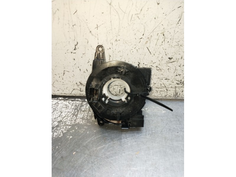 Recambio de kit airbag para skoda rapid (nh3, nk3, nk6) 1.6 tdi referencia OEM IAM 060040365  2012