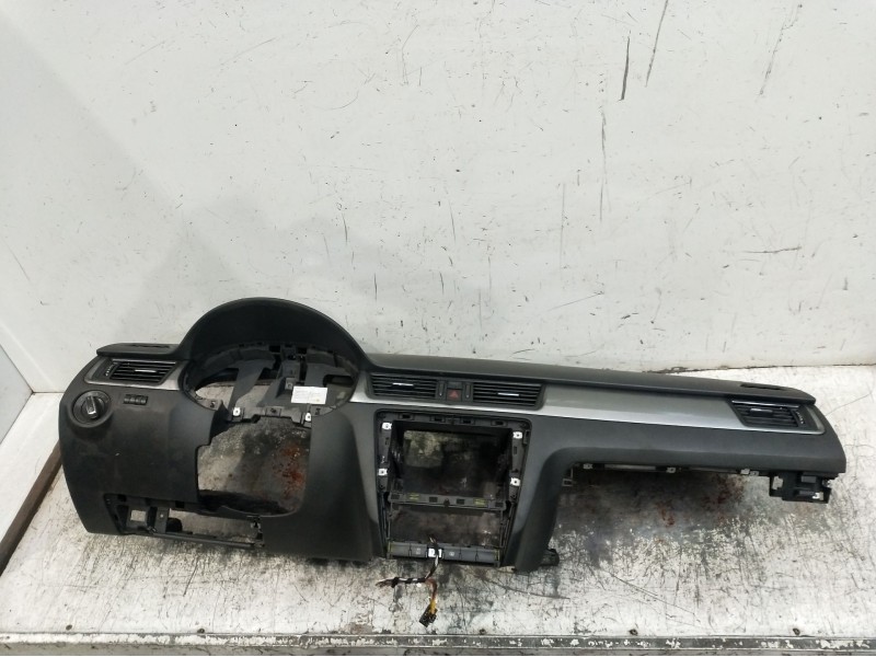 Recambio de kit airbag para skoda rapid (nh3, nk3, nk6) 1.6 tdi referencia OEM IAM 060040365  2012