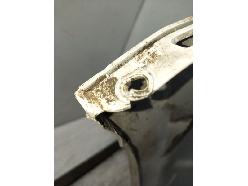 Recambio de paragolpes trasero para renault clio iii (br0/1, cr0/1) 1.5 dci (br17, cr17) referencia OEM IAM  VER FOTOS 2009