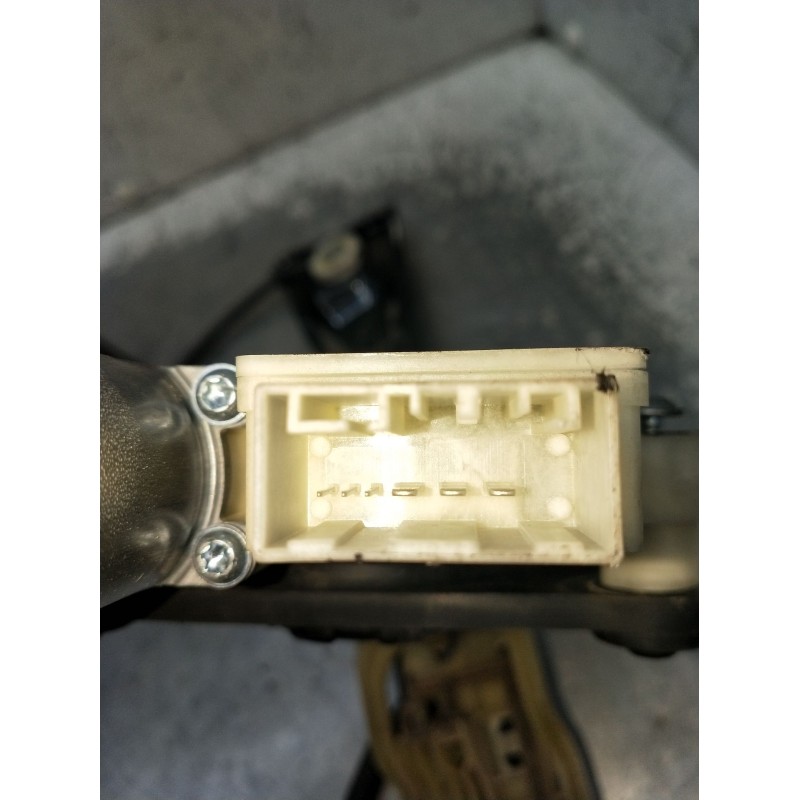Recambio de elevalunas delantero derecho para skoda rapid (nh3, nk3, nk6) 1.6 tdi referencia OEM IAM  5P 2012